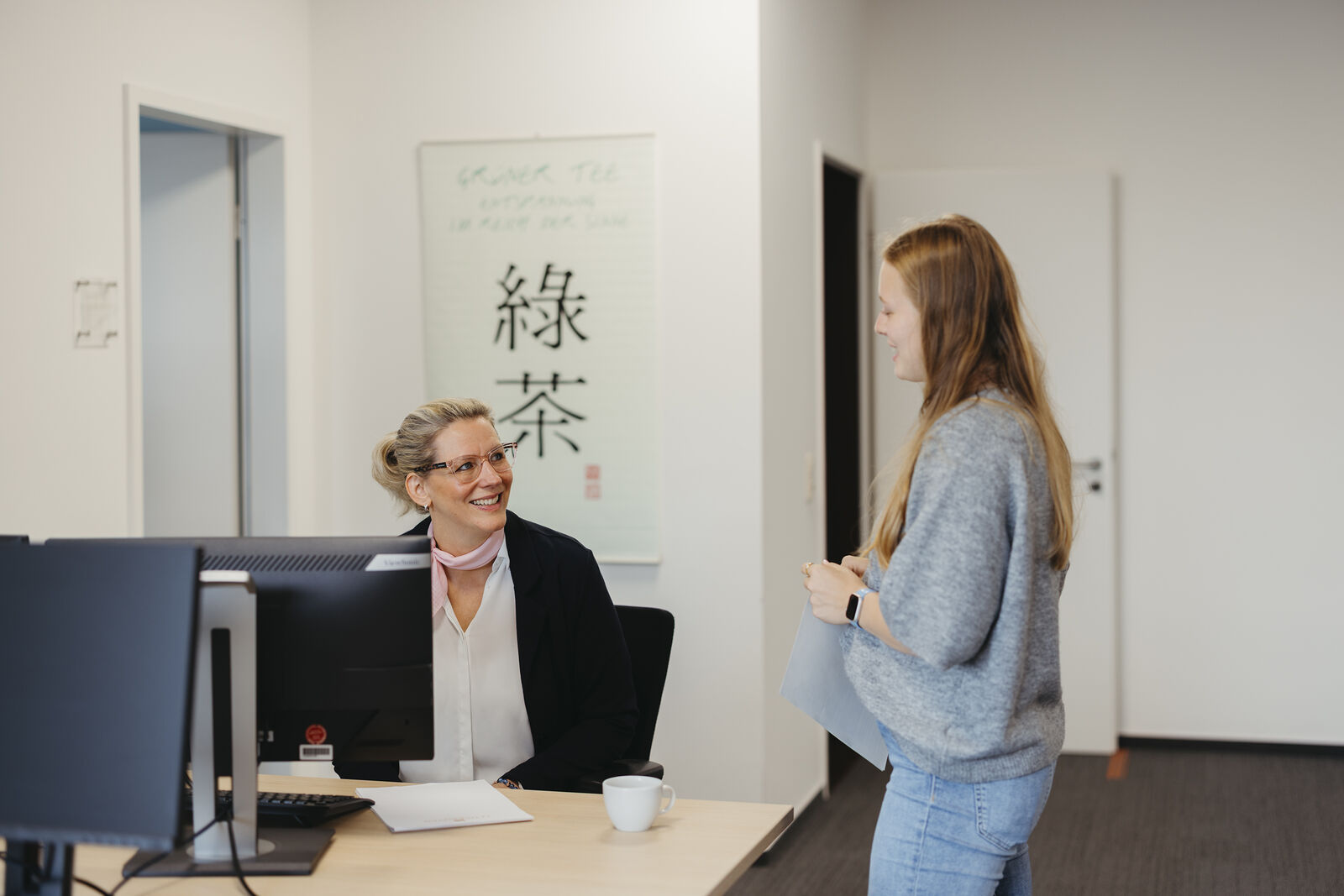 Ausbildung zum/-r Industriekaufmann/-frau (m/w/d) - Job Hamburg - Stellenangebote | J.J. Darboven