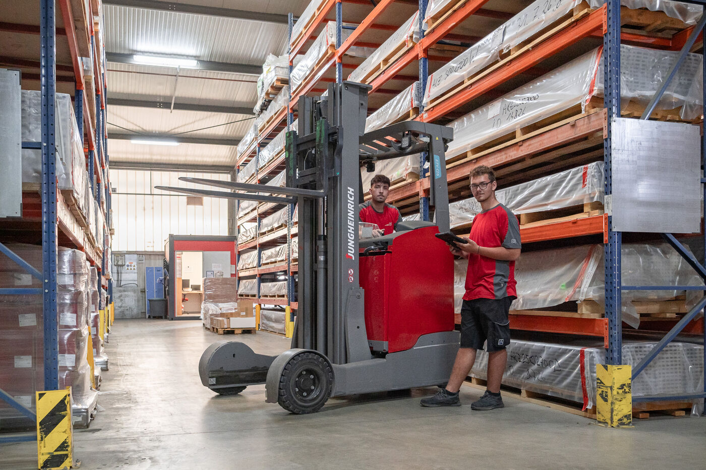 Auszubildenden Fachkraft für Lagerlogistik (m/w/d) - Job - Jobs