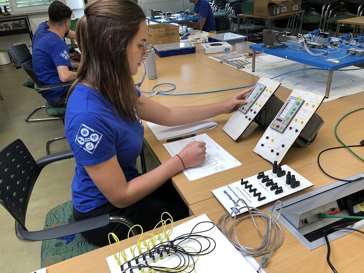 Duales Studium - Bachelor of Engineering - Elektrotechnik (m/w/d) 2023 Duales Studium - Bachelor of Engineering - Elektrotechnik (m/w/d) 2023 - Job - Karriere bei Johns Manville