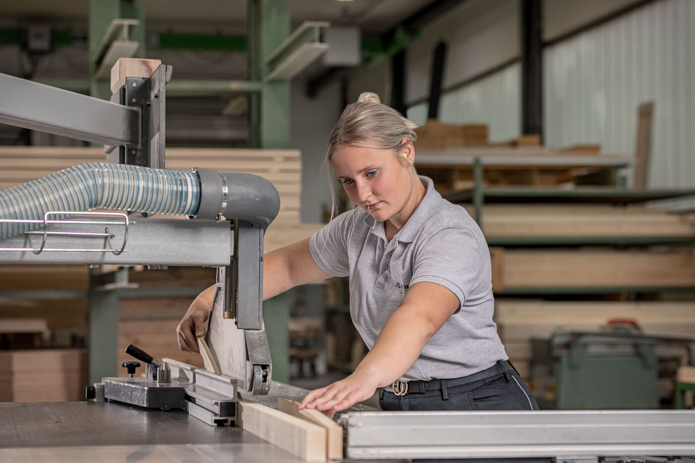 Ausbildung zum Tischler (m/w/d) - Job Hartenfels - HUF HAUS Karriere