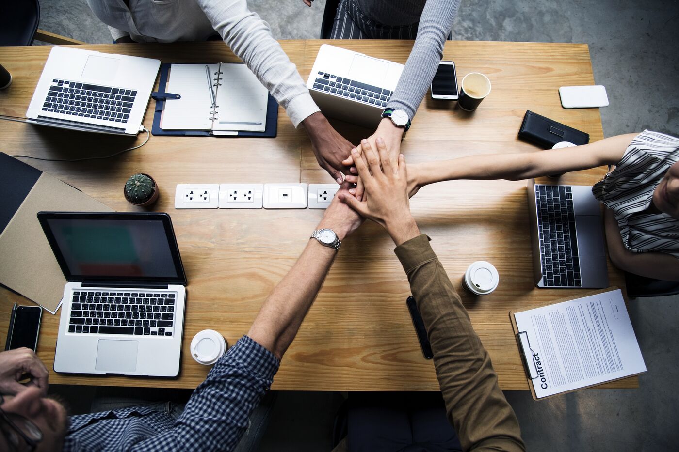 TEAMLEITER:IN SERVICE (all genders) - Job Homeoffice - Jobs - Wir suchen Verstärkung | Cybertrading