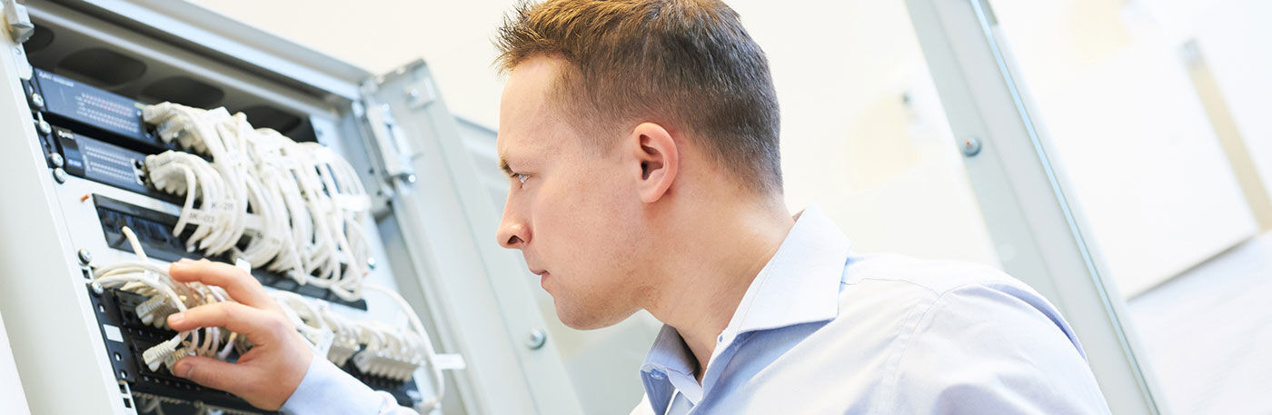 IT-Systemprüfer (m/w/d) IT-Systemprüfer (m/w/d) - Job Koblenz - Karriereportal der Gruppe Dr. Dienst & Partner