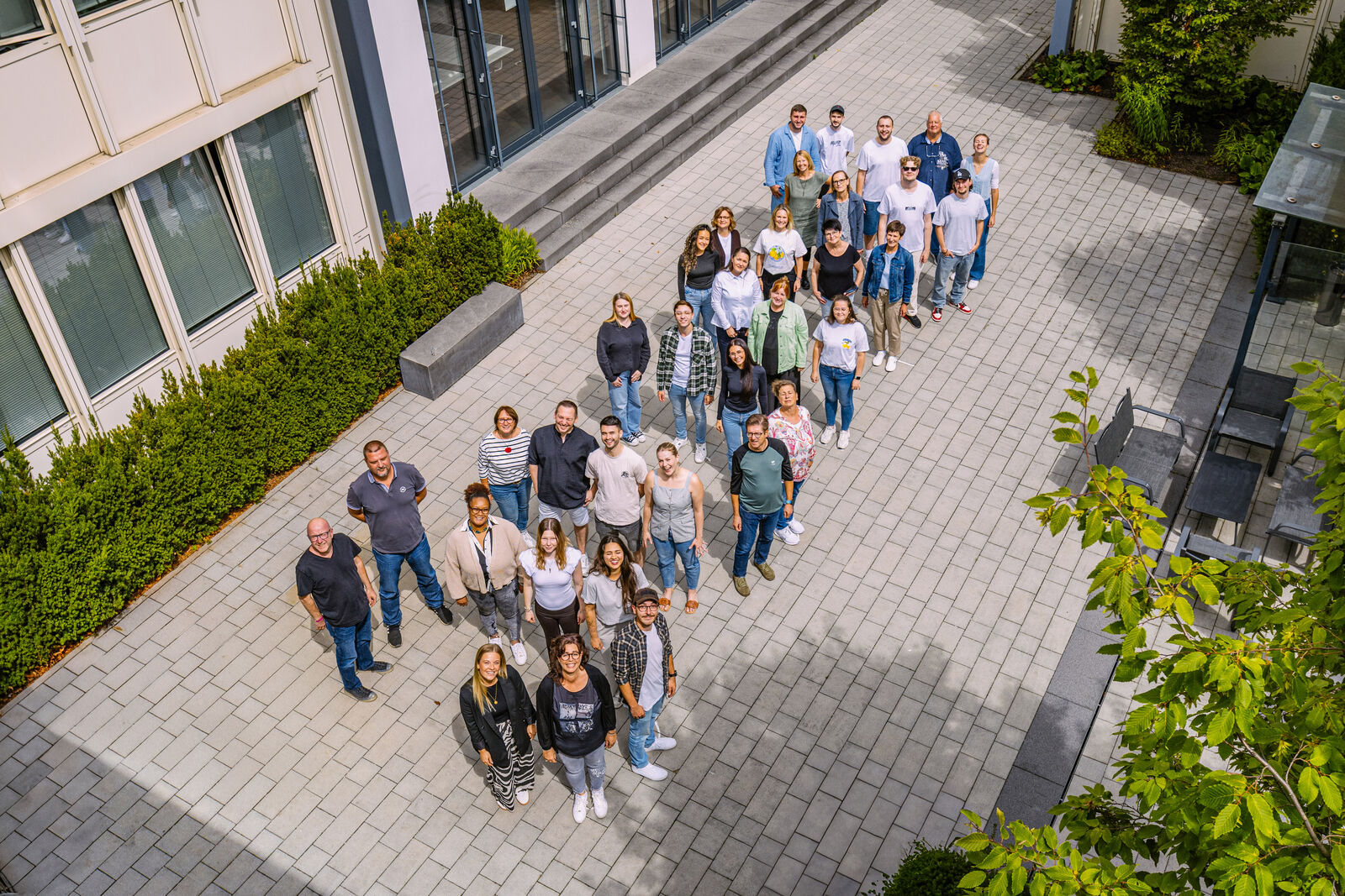 Initiativbewerbung (m/w/d) - Job Ludwigsburg, Arnstadt, Vaihingen/Enz - Karriere | JUNG since 1828