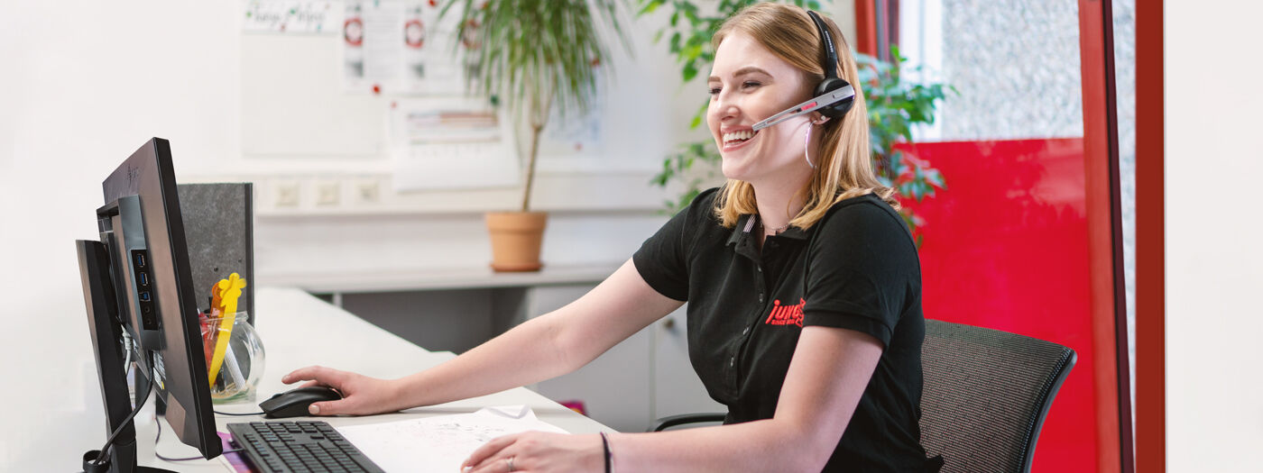 Reinigungskräfte (m/w/d) Reinigungskräfte (m/w/d) - Job Arnstadt - Karriere | JUNG since 1828