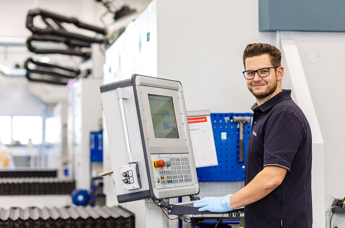 Technischen Mitarbeiter im Bereich Facility & Infrastruktur (m/w/d) - Job Mannheim - Karriere - Kyocera 