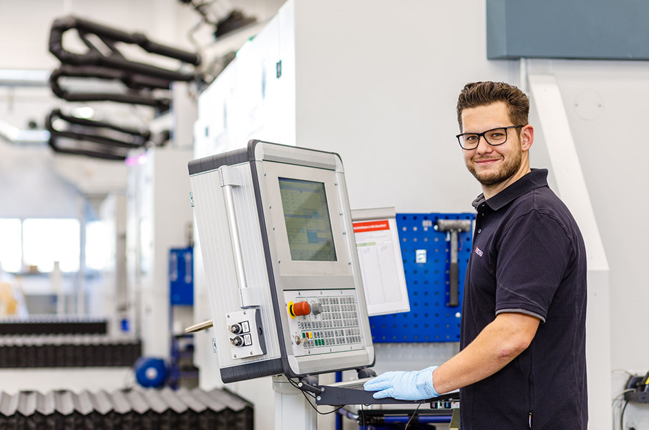 Stellvertretender Meister (m/w/d) für den Bereich Löttechnik Stellvertretender Meister (m/w/d) für den Bereich Löttechnik - Job Mannheim - Karriere - Kyocera