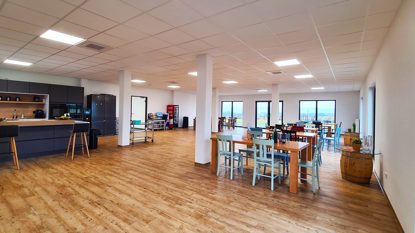 Ausbildung zum Kaufmann im E-Commerce 2026 (m/w/d) - Job - deltatecc Jobangebote