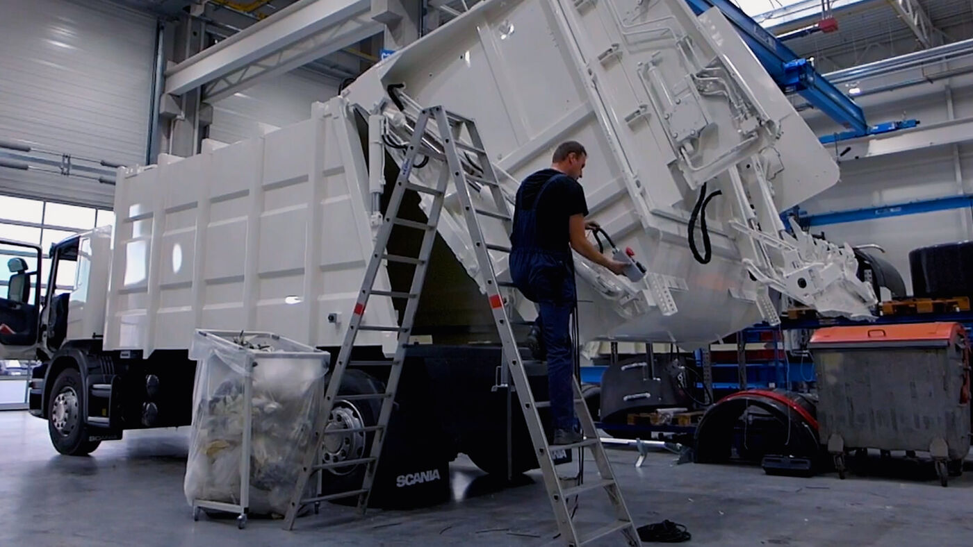 Mitarbeiter (m/w/d) Fahrgestellannahme - Job Berlin - Karriere bei Zöller-Kipper GmbH