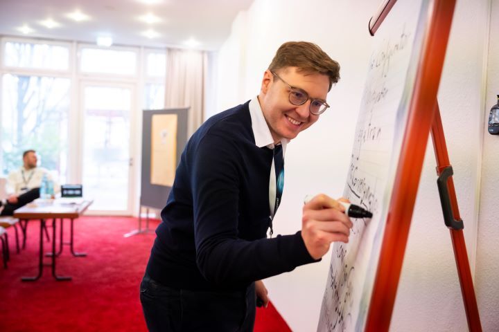 Junior Projektmanager (m/w/d) - Job Mainz, Mobiles Arbeiten -     