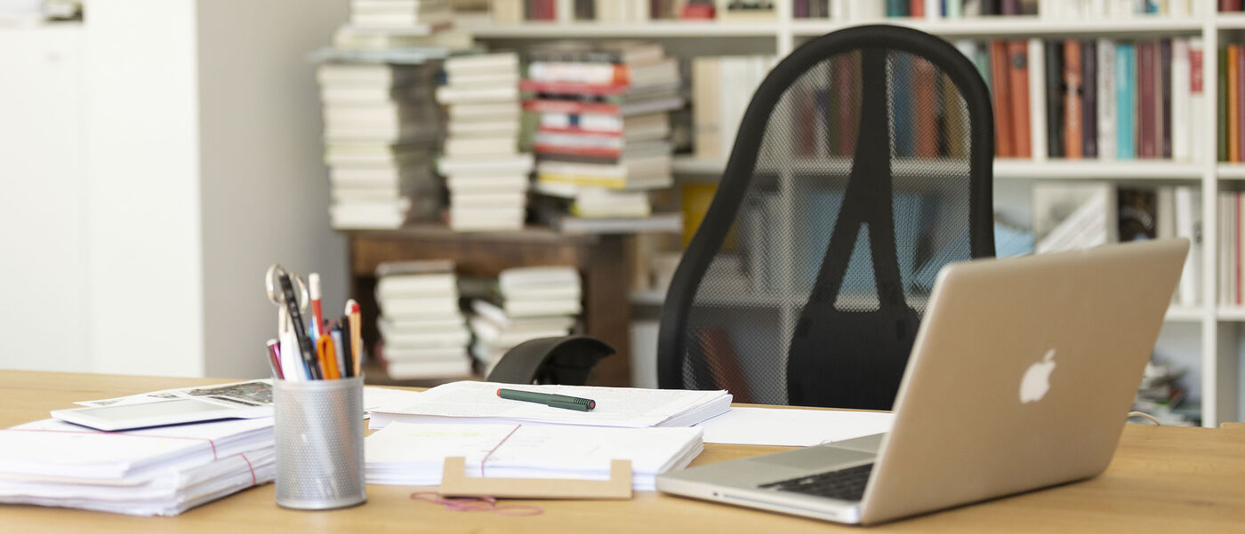 Lektor:in (m/w/d) Sachbuch - Job München, Remote work - Hanser Stellenportal