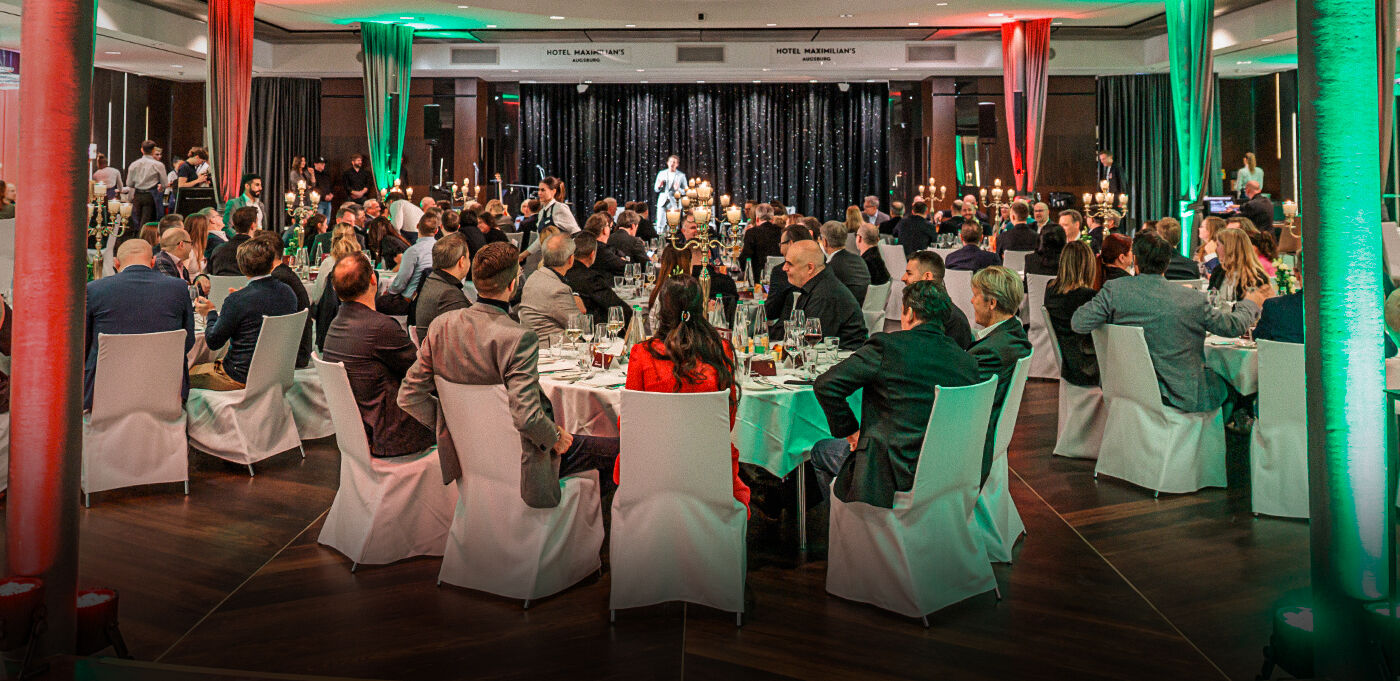 Mitarbeiter/in (m/w/d) im Partnermanagement - Job Bayern - Augsburg - Jobs - Wir suchen Dich!