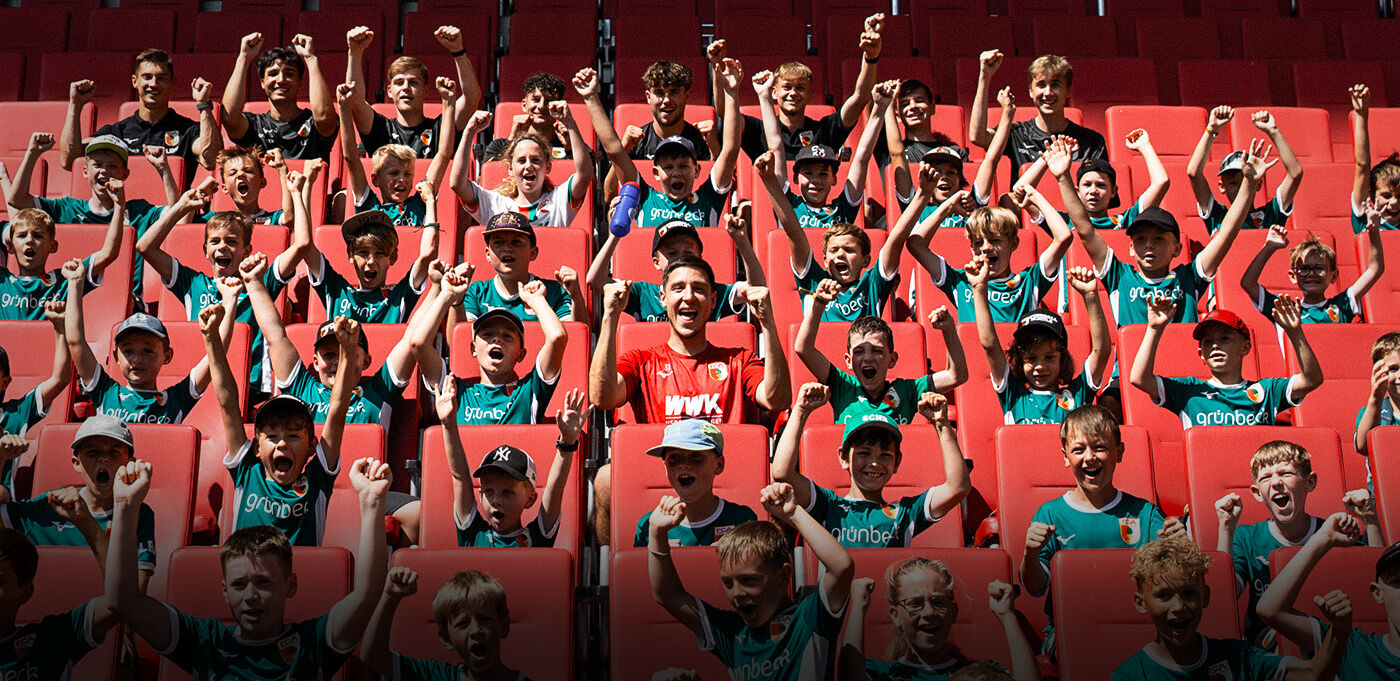 Trainer/innen (m/w/d) für die FCA-Fußballschule - Job Augsburg - Jobs - Wir suchen Dich!