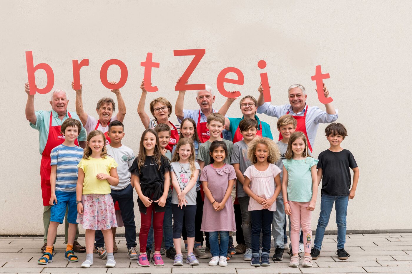 Referent/-in Projekte und Administration (w/m/d) Referent/-in Projekte und Administration (w/m/d) - Job Mobiles Arbeiten - Karriere bei brotZeit e.V.