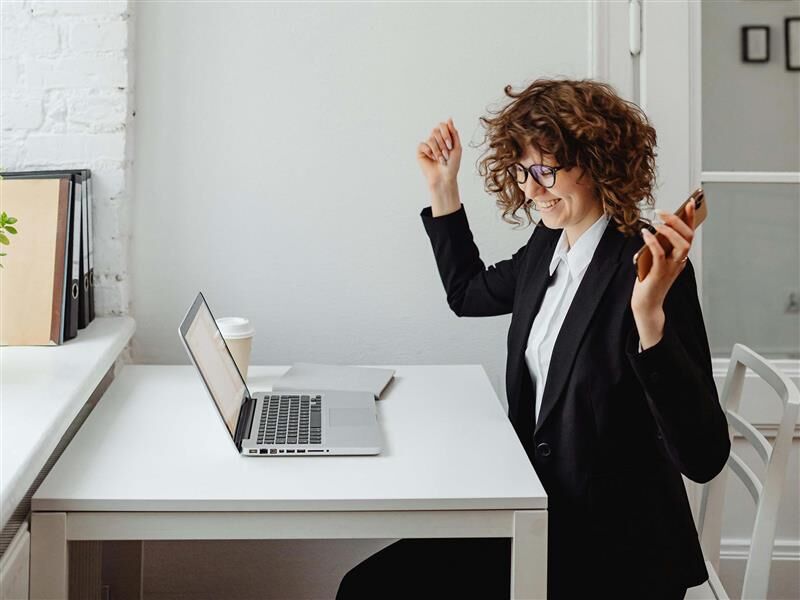 Junior Sales Manager:in (m/w/d) in VZ oder TZ Junior Sales Manager:in (m/w/d) in VZ oder TZ - Job Halstenbek - Karriere bei uns - AKKU SYS