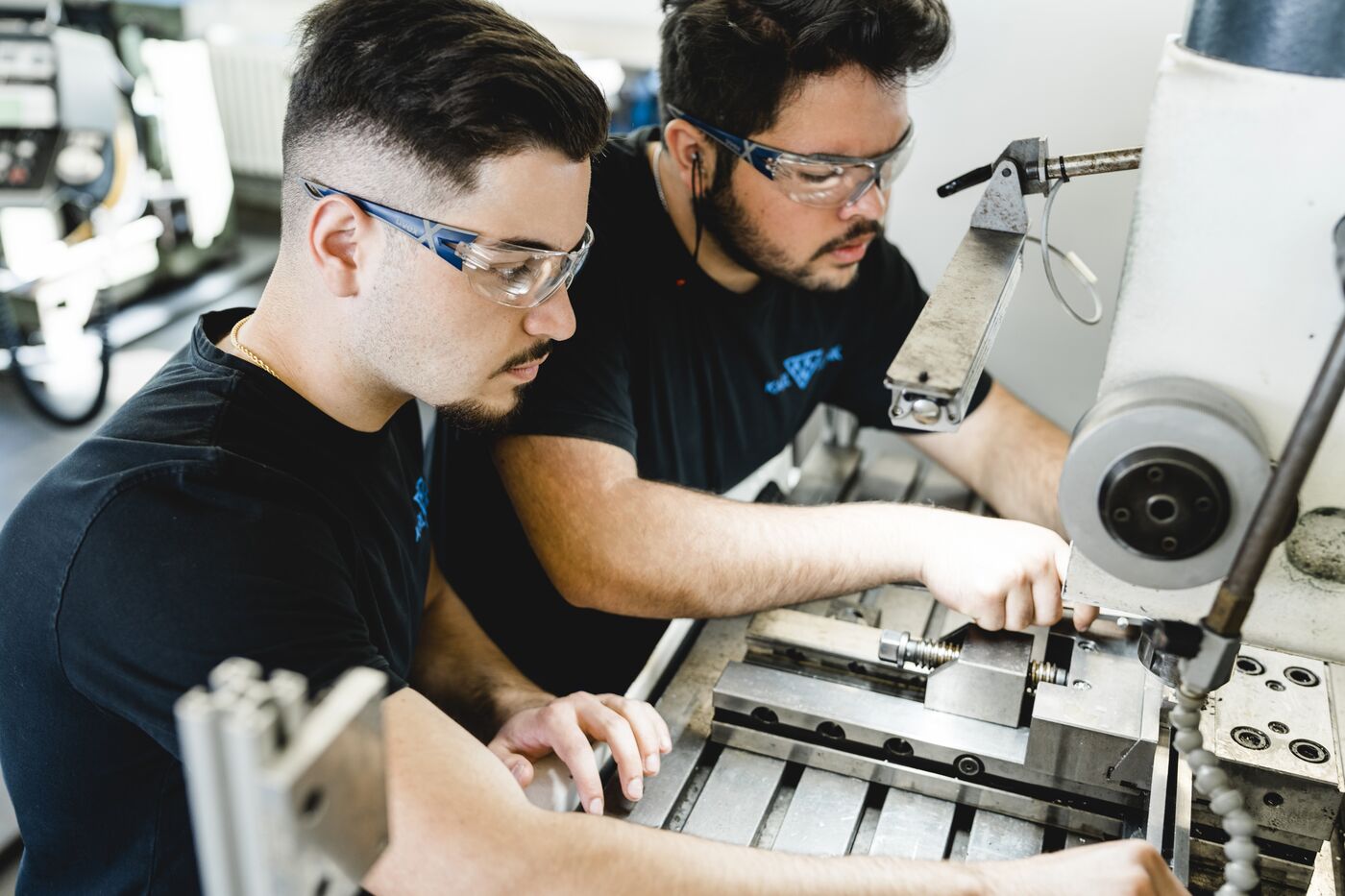 Ausbildung zur Maschinen- und Anlagenführer (m/w/d) 2026 - Job Niefern-Öschelbronn - Career-Karl Klink Räumtechnik