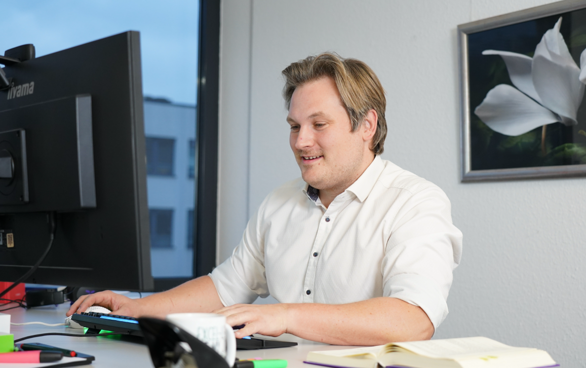 Steuerfachangestellter / Steuerfachwirt oder Bilanzbuchhalter (m/w/d) in Voll- oder Teilzeit Steuerfachangestellter / Steuerfachwirt oder Bilanzbuchhalter (m/w/d) in Voll- oder Teilzeit - Job Wuppertal, Velbert, Mobiles Arbeiten - Aktuelle Stellenangebote bei Breidenbach