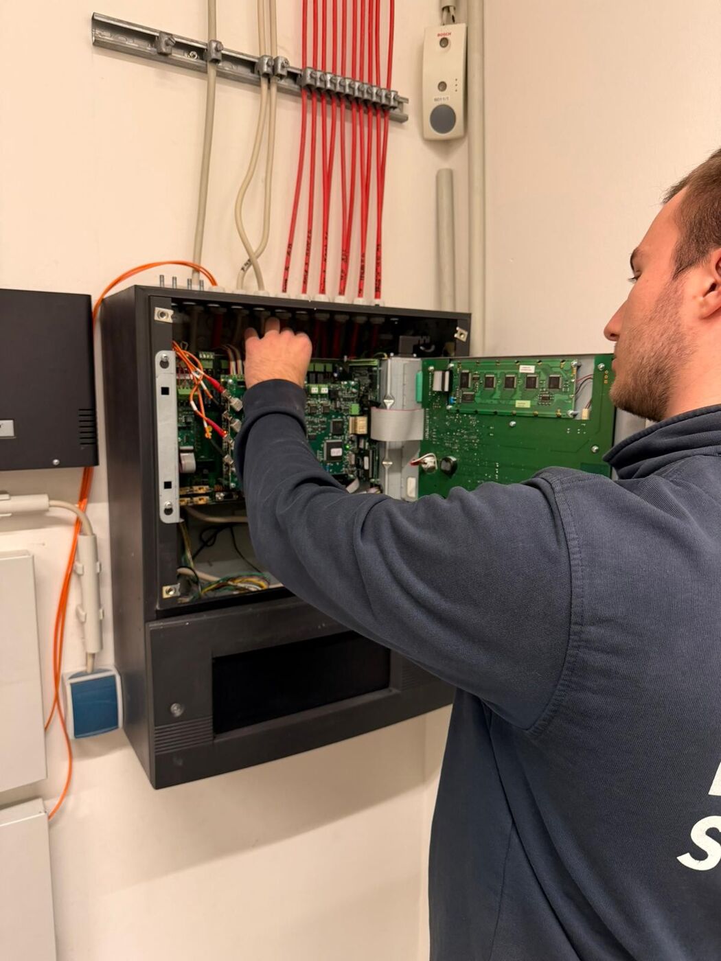 Servicetechniker (m/w/d) Sicherheitsanlagen - Job Klein Rönnau, Mobiles Arbeiten - Jobs