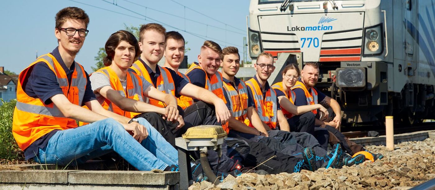 Ausbildung zum Eisenbahner im Betriebsdienst / Lokführer (m/w/d) Ausbildung zum Eisenbahner im Betriebsdienst / Lokführer (m/w/d) - Job München - Jobs bei Lokomotion