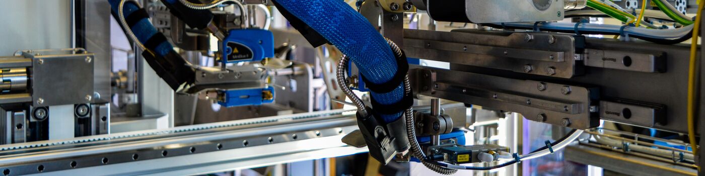 Servicetechniker Außendienst (m/w/d) - Job Leutershausen - Ihre Karriere bei PCA | PCA Roboter- und Verpackungstechnik GmbH