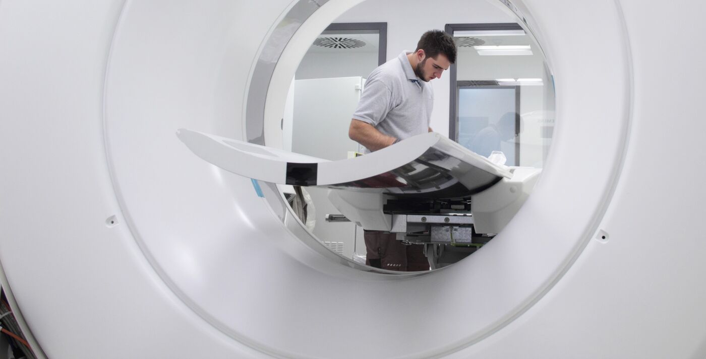 Lehrkraft Medizintechnik (w/m/d) - Job Esslingen - Jobs