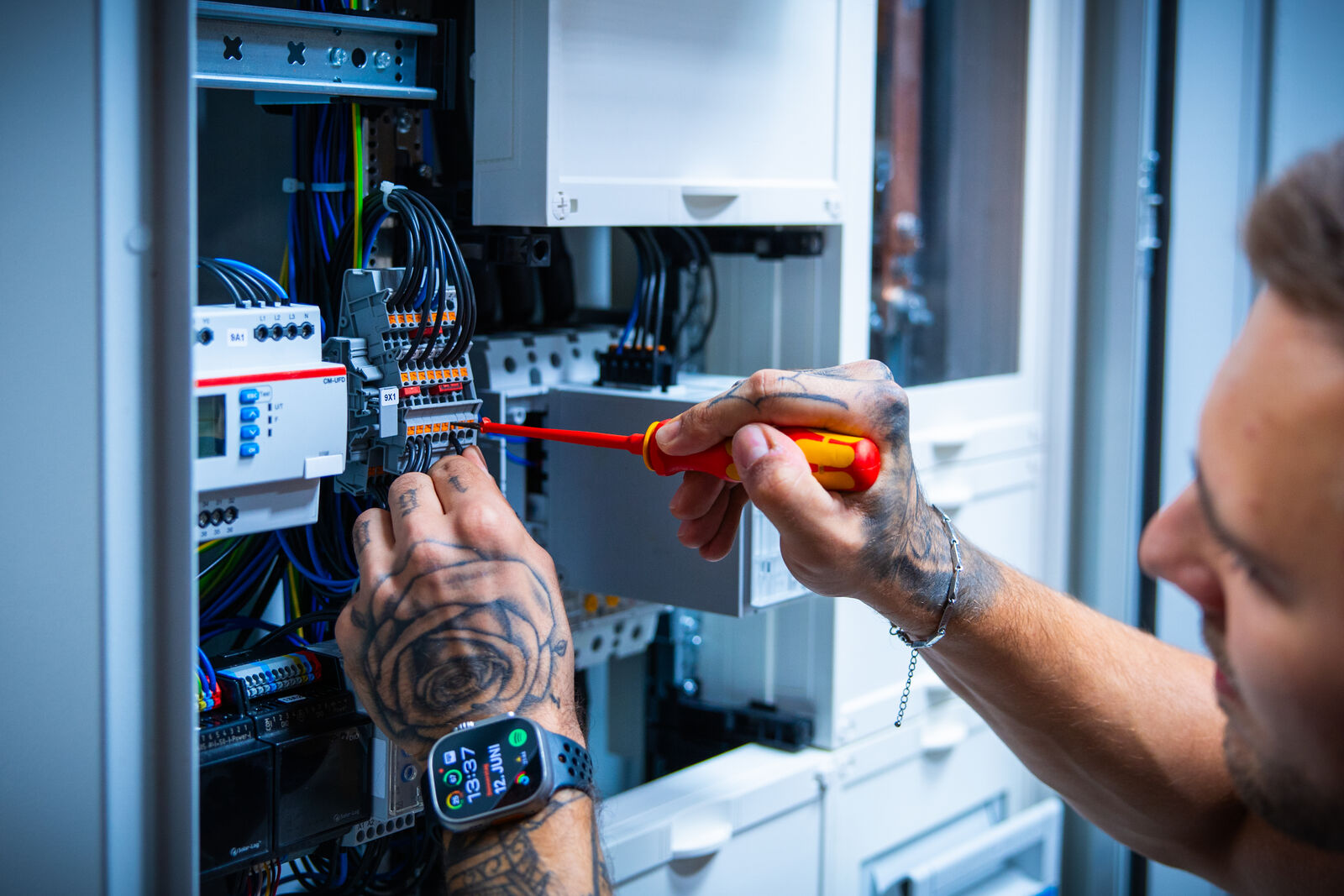 Projektleiter PV (m/w/d) - Job Siegburg - DEZ - Karriere