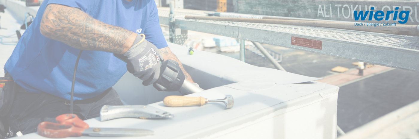 Dachdecker/Spengler (m/w/d) Dachdecker/Spengler (m/w/d) - Job Plankstadt, Wolfsburg, Siegburg - DEZ - Karriere