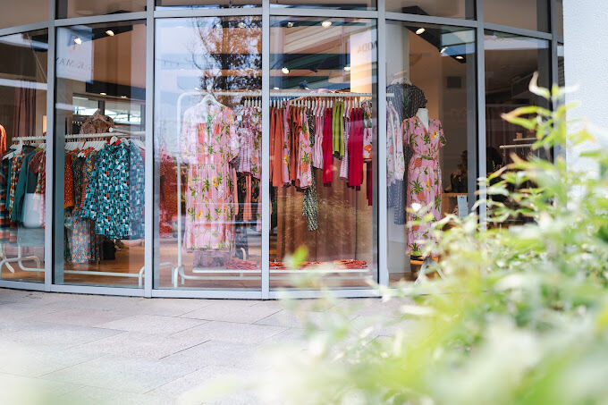 Verkäufer/ Sales Assistant/ Quereinsteiger (all genders) auf Minijobbasis - Wolfsburg - Job Wolfsburg - Blutsgeschwister | Offene Stellen