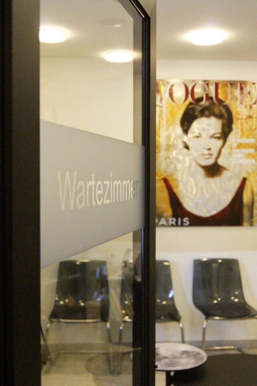 Zahnarzt / Zahnärztin (m/w/d) mit Schwerpunkt Endodontie & Prothetik in Forchheim - Job Forchheim - Team Dental