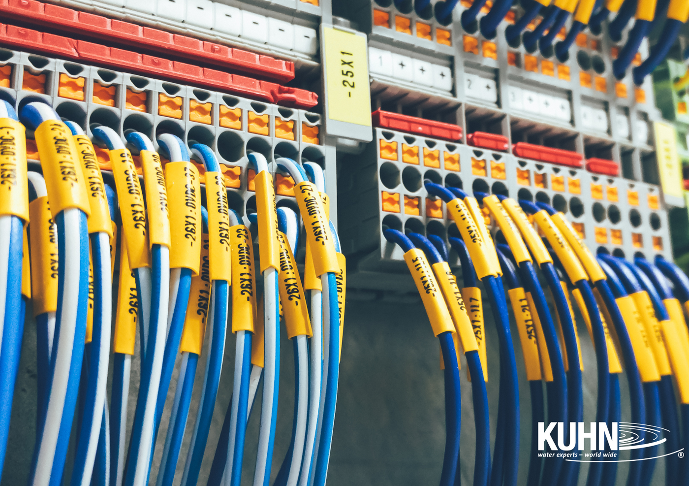 Teamleitung Schaltschrankbau und Lager Elektrotechnik - Job Höpfingen - Deine Karriere bei KUHN