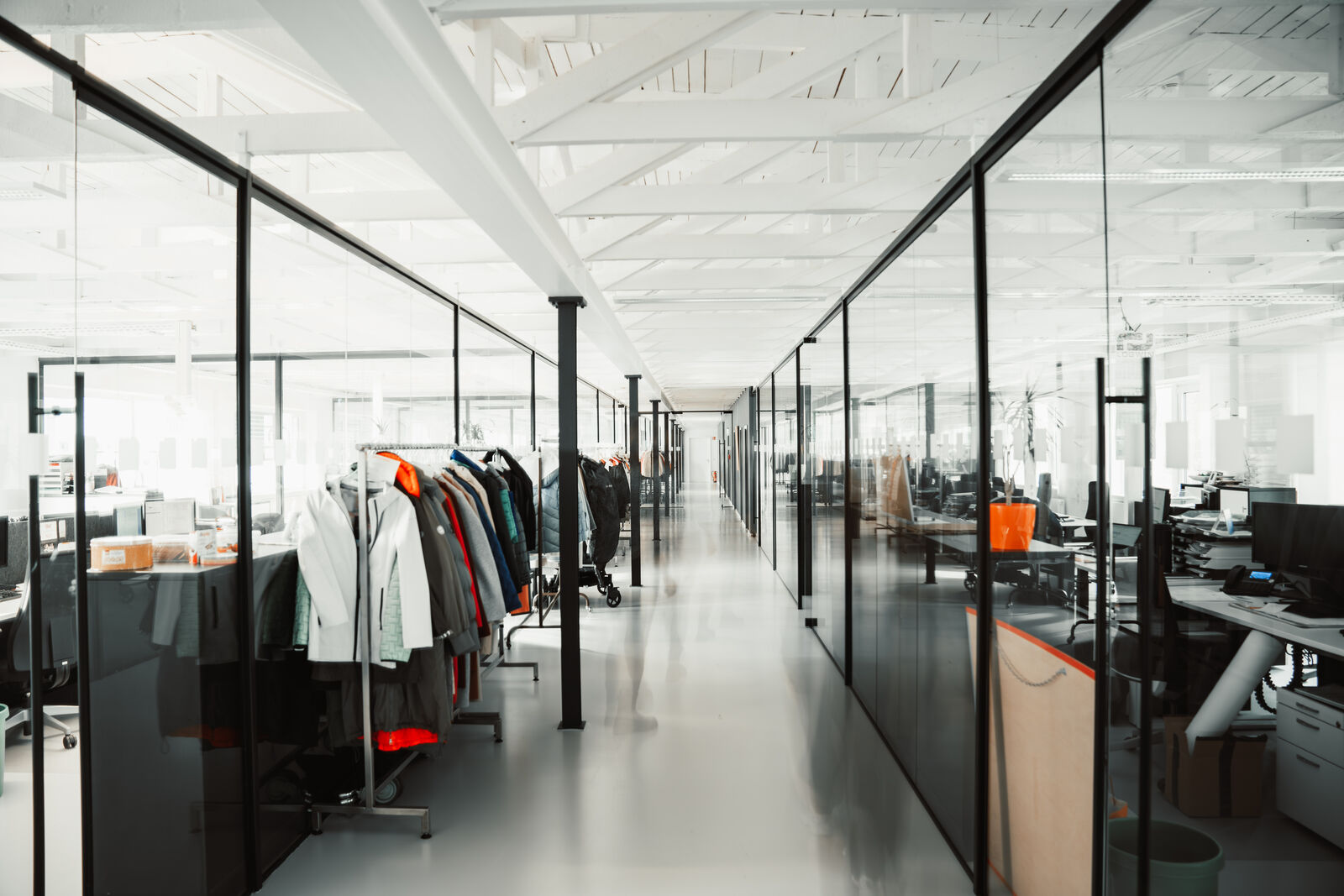Ausbildung 2026 - Industriekaufmann/-frau (m/w/d) - Job Bad Marienberg - Karriere bei Lebek International Fashion GmbH & Co. KG